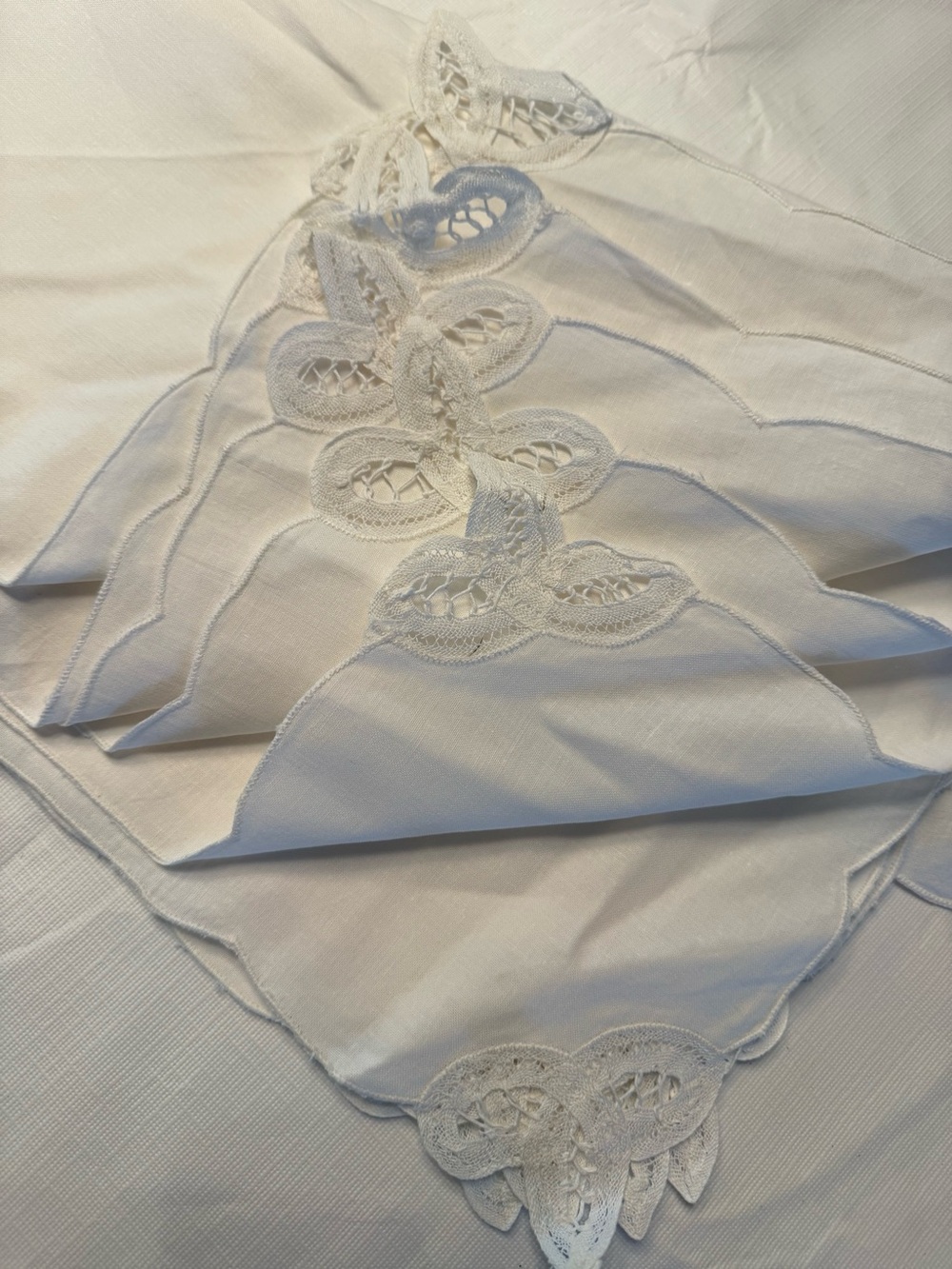 NEW 12 White Table Napkins With Battenberg Lace Corner 16” x 16”